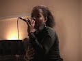nia performs live