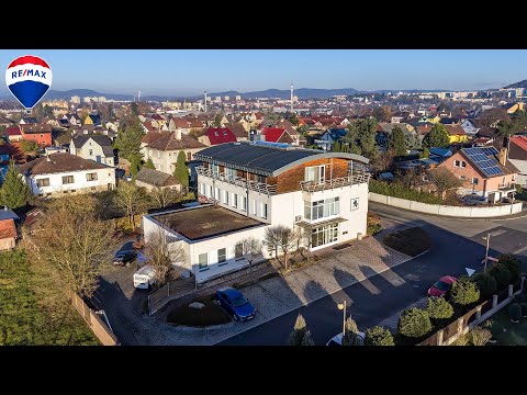 Video Třípodlažní administrativní budova v České Lípě na Svárově ve Vachkově ulici