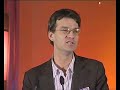 cr�� en 2002, le carrefour des possibles est organis� par le fing dont la mission est de faire de la france, en europe, le creuset d'une dynamique d'innovation num�rique au service de la performance �conomique et du d�veloppement humain. projet collectif et ouvert, la fing est � la fois un r�seau, un think tank, un lieu o� �mergent et s'�changent des id�es neuves, un veilleur, un lieu de valorisation de l'innovation et des innovateurs.

xamance a �t� s�lectionn�e afin de pr�senter la xambox devant deux assembl�es de professionnels, chercheurs, porteurs de projets, �tudiants � paris, le 27 septembre 2007 puis amiens, le 18 octobre 2007.

un principe simple :

- 10 projets innovants se pr�sentent : innovations d'usages, de services, techniques ou organisationnelles, pr�sent�es par des entrepreneurs, des artistes, des chercheurs, des associations... ;
- un seul crit�re : la technologie mise au service de la cr�ativit� et des nouveaux usages ;
- une r�gle : l'ouverture d'esprit, la volont� de d�couvrir. 

ce second carrefour des possibles de picardie �tait l'occasion de d�couvrir de nouveaux usages des tic en r�seau. les porteurs de projets �taient r�unis au carr� de la r�publique dans le centre ville d'amiens. 

coordonn� par renupi, rep�re num�rique de picardie, et financ� par le conseil r�gional de picardie et la pr�fercture de r�gion, l'�v�nement a �t� ouvert par le pr�sident du conseil r�gional de picardie, monsieur claude gewerc, le pr�sident de l'adrtp, monsieur daniel thomas et monsieur le pr�fet de picardie, henry michel comet.

etaients notamment pr�sents : open c+ net, premier syst�me libre de gestion et d'organisation des structures de services � la personne, e-facto-urapeda, association r�gionale d�veloppant des solutions d'accompagnement des sourds et malentendants dans leurs activit�s professionnelles, evodia et son projet d'�tude graphologique des �critures enfantines, ou encore oisux proposant une cl� usb bootable qui permet d'utiliser linux ou bsd n'importe o� sans qu'il ait �t� pr�alablement install�.

rires et surprises, la xambox a fait son effet dans l'auditoire. solution intelligente, utile et sexy, elle a d�finitivement s�duit !