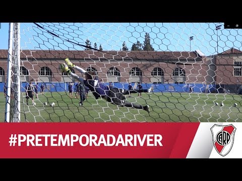 ¡Grandes atajadas en el entrenamiento!