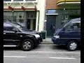 Volvo 850 met Expert in etalage