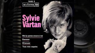 Sylvie Vartan - Moi je pense encore à toi  (1962)