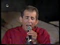 Avihu Medina sings 