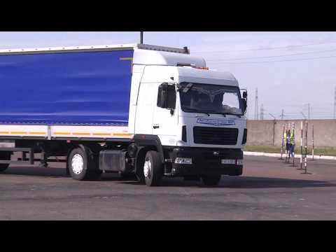 Соревнование водителей видео