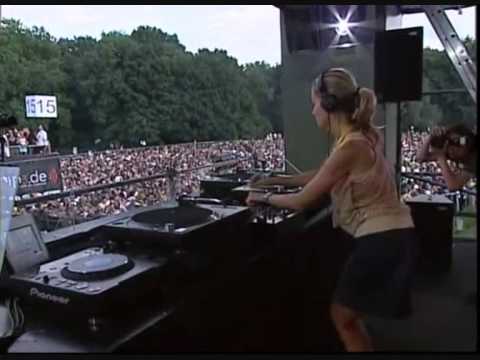 Berlin 2006: Loveparade 2006 - Opening and Live Sets VA (Full Registration Part 1)