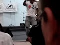 Robson Nascimento interagindo com público