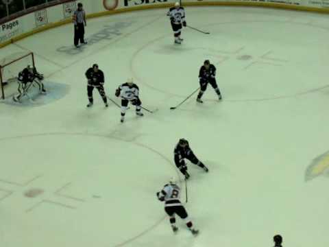 12/20/08: Eric Castonguay scores, cuts lead to 2-1