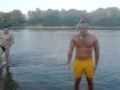 Pomo?nik ?ika na komando obuci vo?en zastavnikom Kljajom