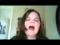 Hitler rencontre une jeune chanteuse