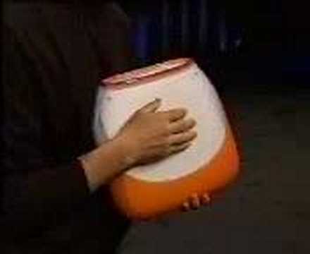 peestandingup - Here we see Steve Jobs introducing the very first iBook.