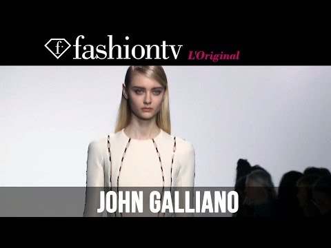 Fashion - http://www.FashionTV.com/videos PARIS - Since Bill Gaytten replaced John Galliano as creative director in 2011, he has slowly been moving away from the signa...