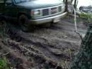 down at mud pits shitty cameraman