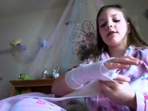 how to care for a sprained wrist