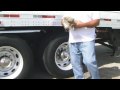 OSMANY MAXIMO  7 - ROLY  LIMPIANDO LA BABY,  PETERBILT