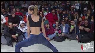Click to View : This just looks quirky when these white girls dance. What do you think?