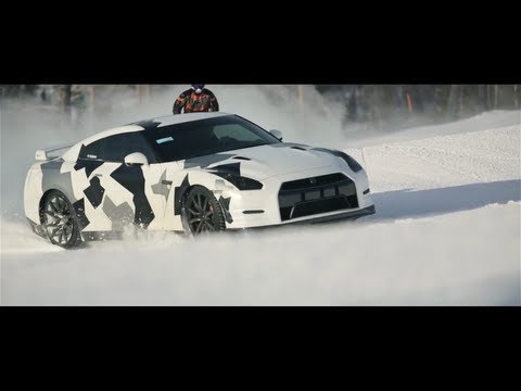NISSAN GT-R Ski slope