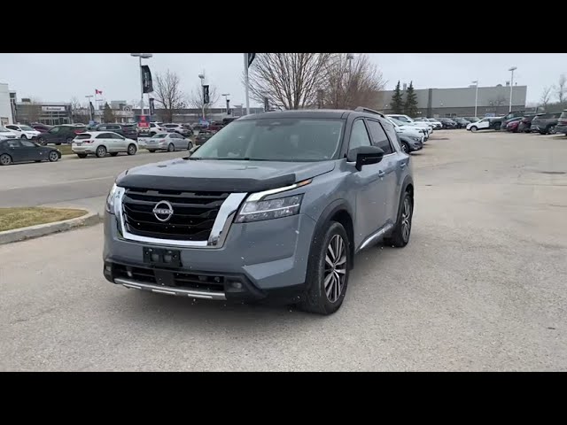 2022 Nissan Pathfinder Platinum Accident Free | Low KM's in Cars & Trucks in Winnipeg