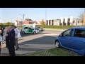 Livraison Première Voiture Électrique À Bruxelles.wmv