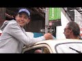 Valentino Rossi consegna la sua moto ad Albertino (Radio Deejay) a New York Valentino Rossi consegna la sua moto ad Albertino (Radio Deejay) a New York