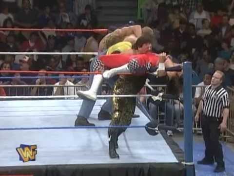 Royal Rumble - COPYRIGHT : WWE ROYAL RUMBLE 1990 on http://www.youtube.com/watch?v=Rokmn60xXec.
