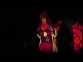 drag queen show ispirato allo spudoratissimo personaggio di 