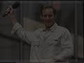 patrick wilson opens the 2002 broadway on broadway special with oh what a beautiful mornin' from oklahoma!