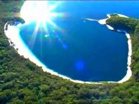 Helicopter flight over Fraser Island