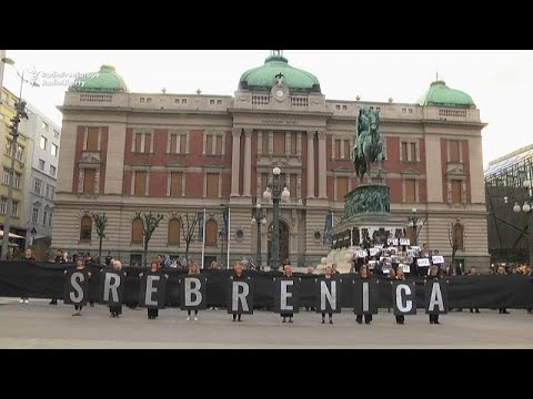 Serbien: Demonstranten erinnern an Srebrenica-Massaker