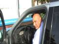 videos de Dennis Zine Enters Casa Princesa For Zuma Dogg TV Shoot
