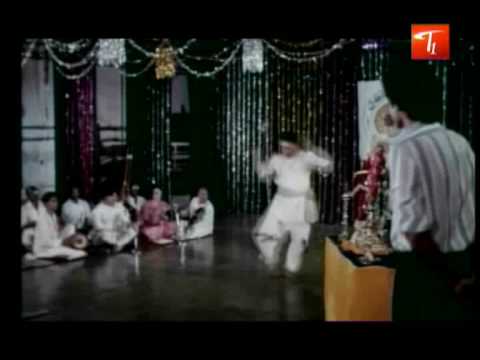 Venkatesh, Bhanu Priya, Devilalita, Sharon Loven, Dubbing Janaki, Aruna Mucherla, Sakshi Ranga Rao, Telugu, TeluguOne, Meeru, Mechina, Cinema, Swarnakamalam, Movie