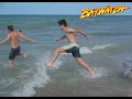 Baywatch parody: Ralph in Seenot