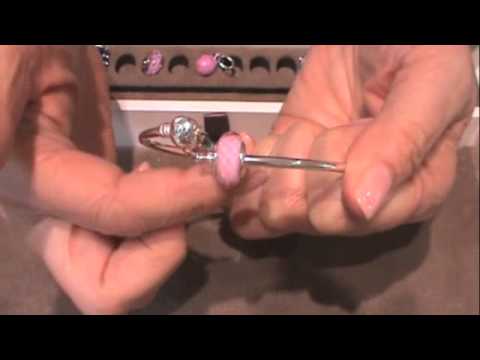 how to open pandora bracelet