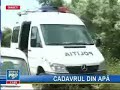 Cadavru in apa