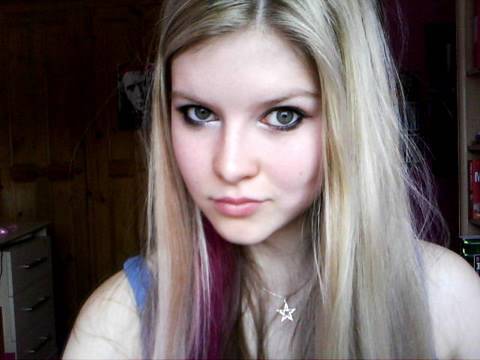 emo make up