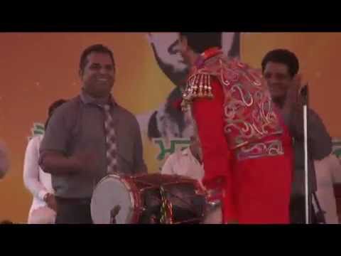 gurdas maan - this time it was not a concert it was satsang jiyoo baba g sufi people have not any relation with religion there faith is in whole.