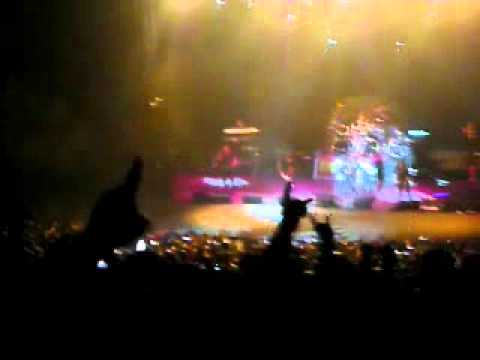Fanáticos muestran lo mejor del concierto de Mago de Oz en Lima