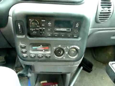 2000 Chrysler Grand Voyager Aftermarket Radio Installation