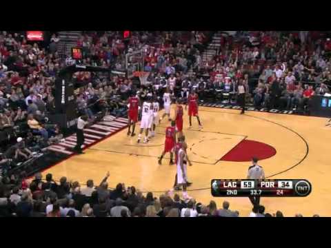 Damian Lillard scores and one against Clippers