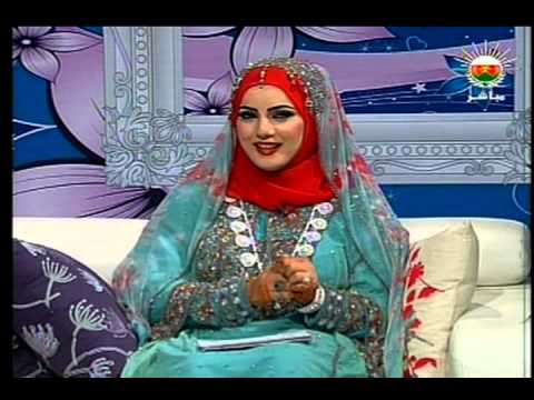 Some videos of Omani Eid traditions: Al Azwah, and Shuwa