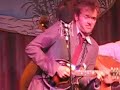 i took this video during his second set, from the third row.