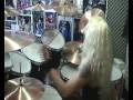 JULLY LEE PRACTING BEFORE  TO PLAY  (RUSH)