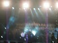 Yakov Shwekey performing at his concert in jerusalem