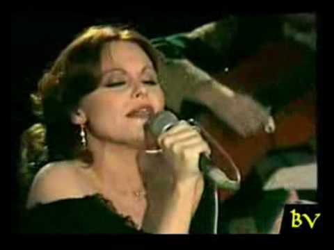 me nace del corazon decirle que usted es mi voda que no se vivir sin tu amor me nace del corazon decirle que usted es mi voda que no se vivir sin tu amor