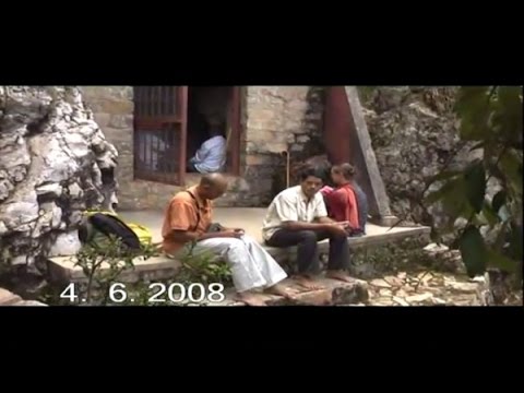 A VISIT TO REMEMBER..BABAJI'S CAVE AT DWARAHAT.mpg
