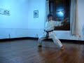 Santiago practicando kata heian godan antes de examen