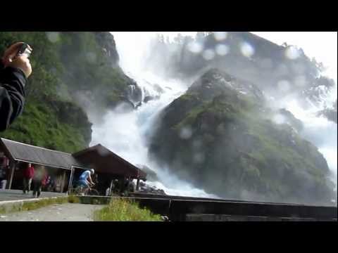Waterval Latefossen bij Odda juli 2012