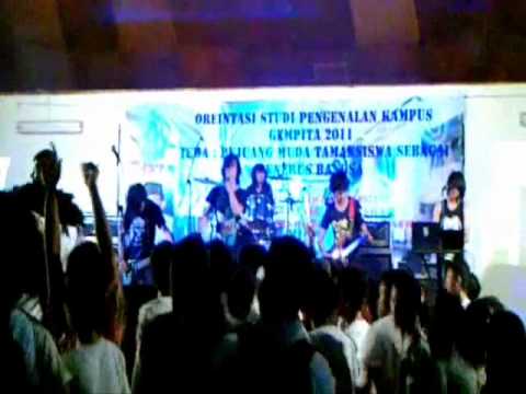 Demon's Diary - You Can Try to Dance or Die (For Revenge Cover) @ UST Inauguration Day.wmv
