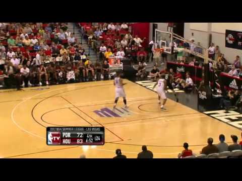 Damian Lillard throws it down against Rockets