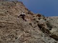 UN SERVIDOR ESCALANDO EN L\