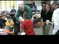 videos de Fish in the Classroom, Part 2 - Delivery of Eggs to Classroom